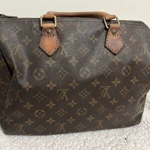 Louis Vuitton Speedy 30